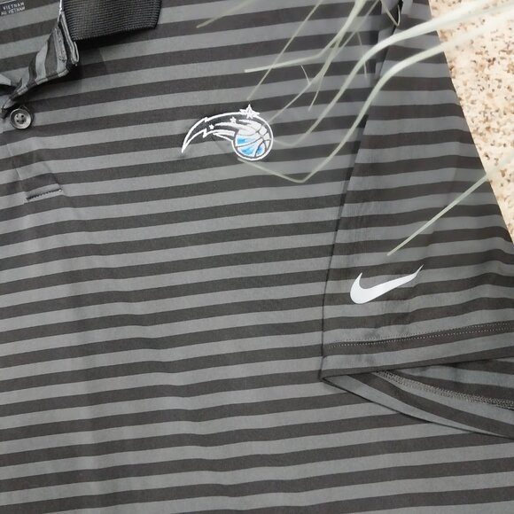 3125 Size XL Nike Golf Dri-Fit Polo Shirt in Black and Grey - Picture 3 of 7